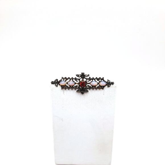 Vintage Sarah Coventry Pin, Victorian Style Brooch, Dragon's Breath Cabs, Silver - Picture 7 of 11